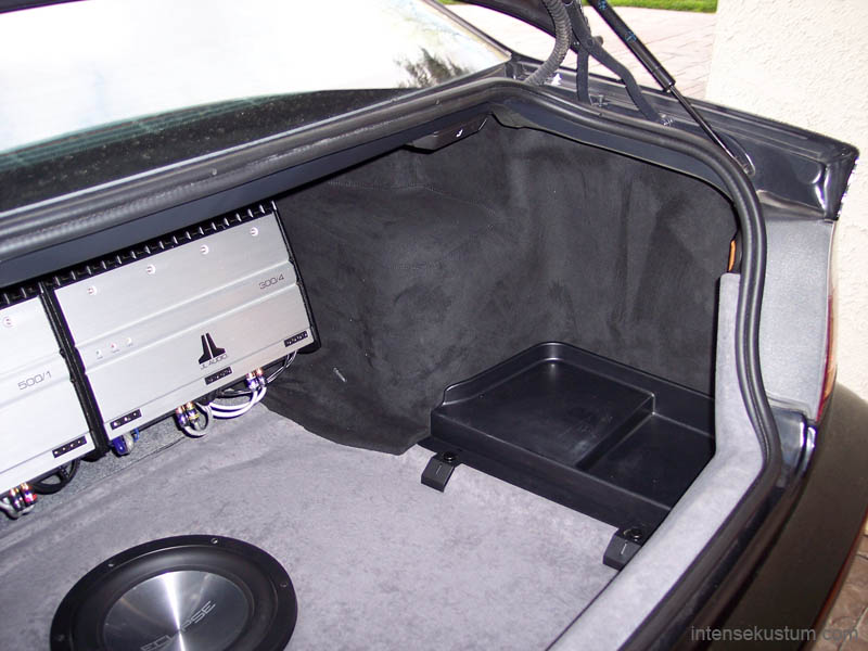 BMW 3 Series Stereo Install (6)