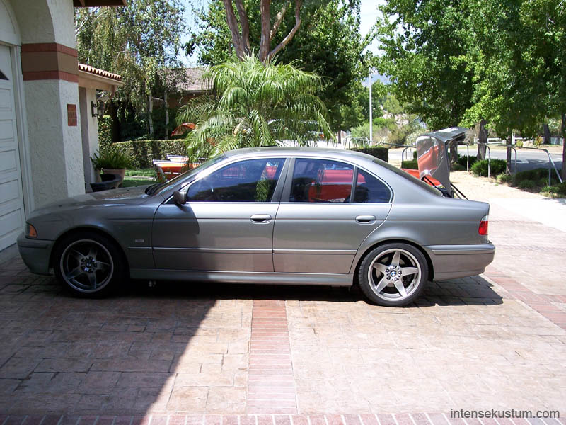 BMW 5 Series Stereo (12)