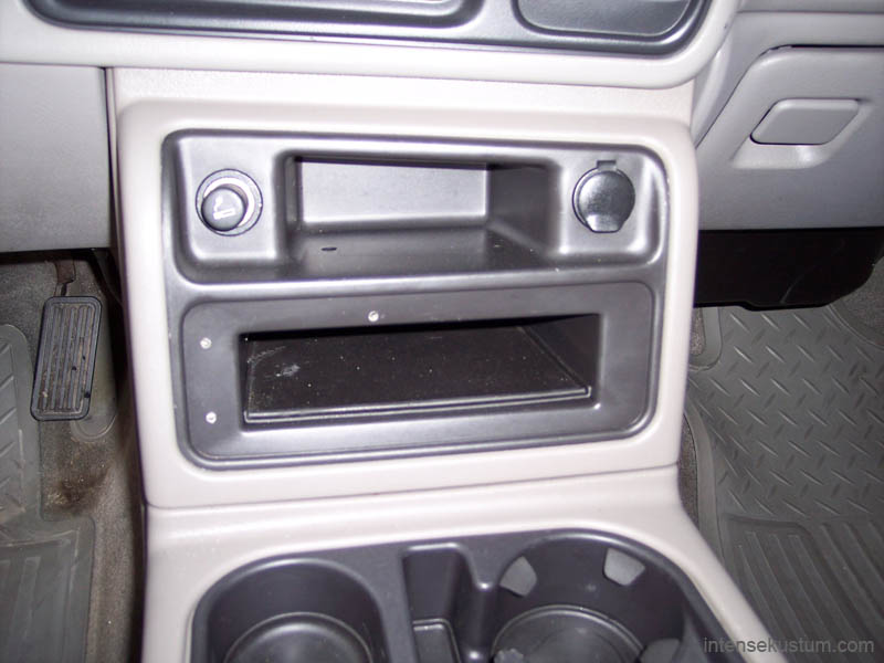 Suburban Video Install (1)